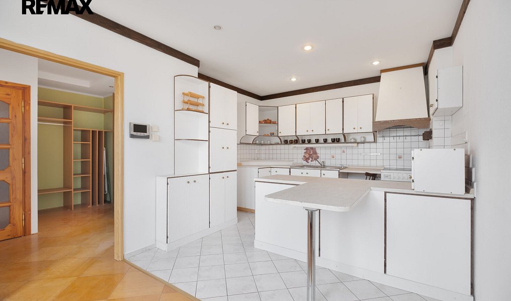 Prodej domu 240 m² s pozemkem 297 m², Hlučín – náhled fotky 7