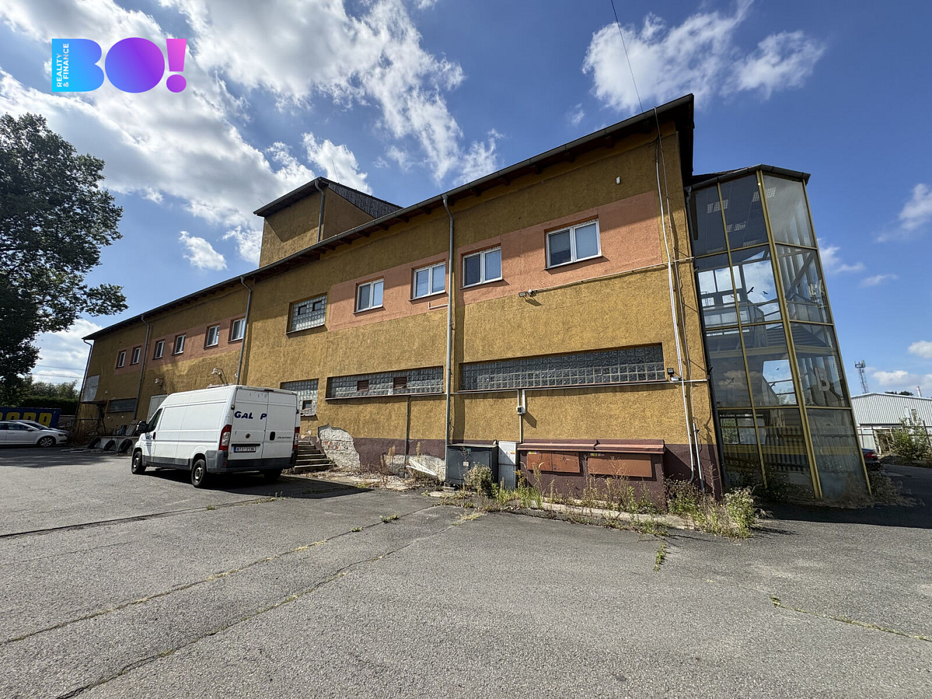 Pronájem kanceláře 960 m²