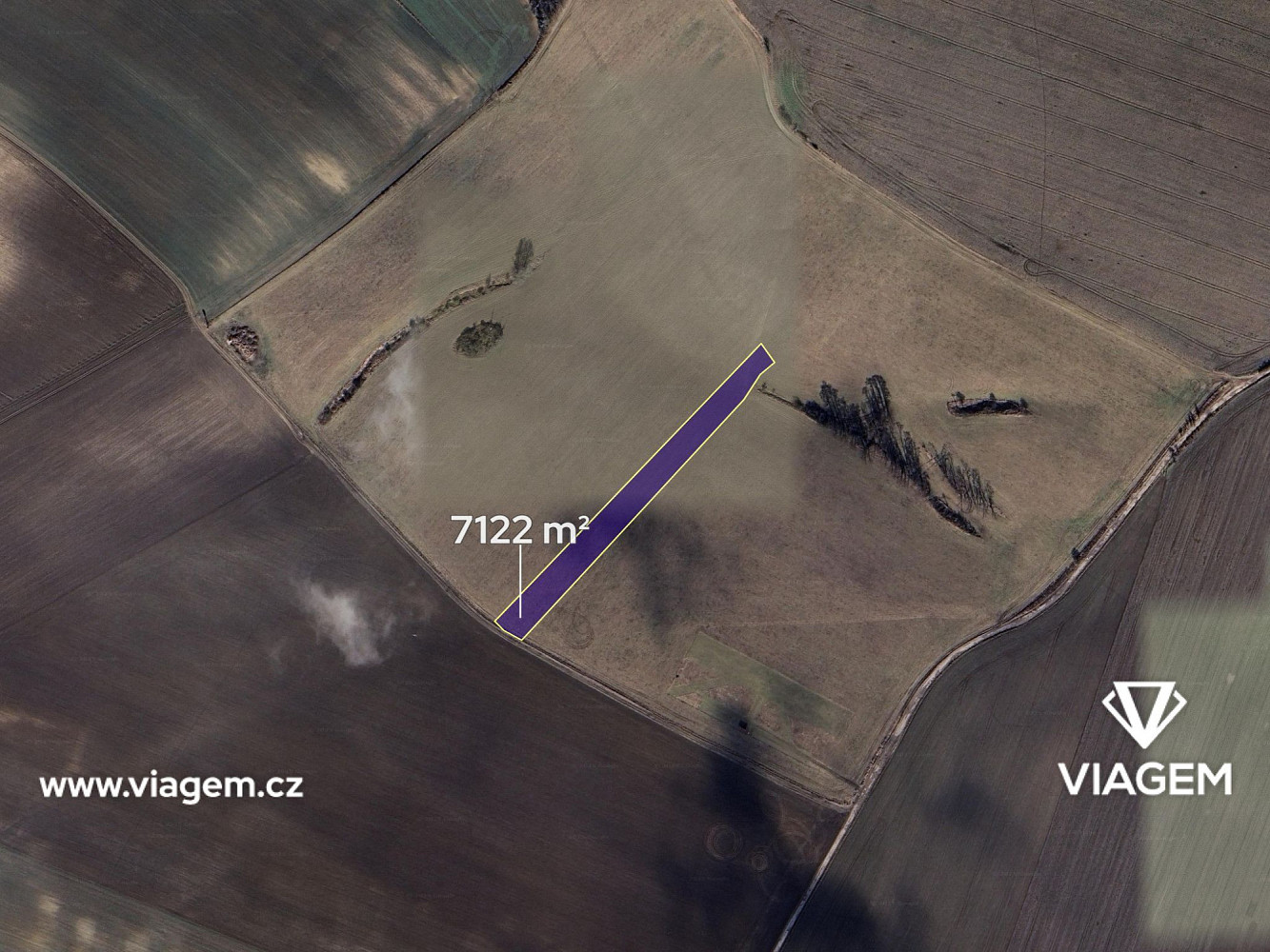 Prodej pole 1 978 m² – fotografie 2