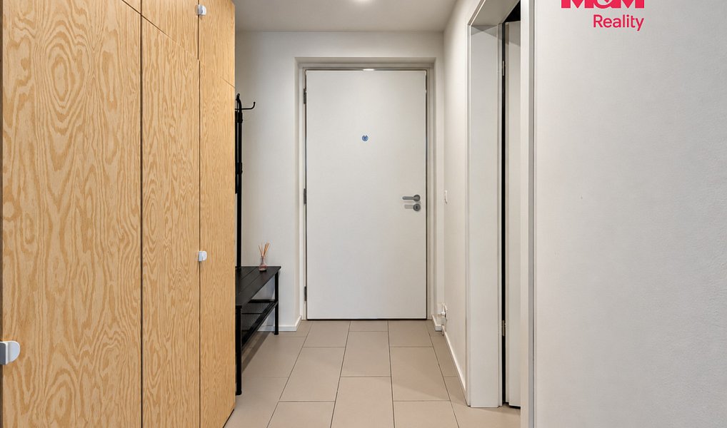 Pronájem bytu 1+kk 27 m², Praha – náhled fotky 7