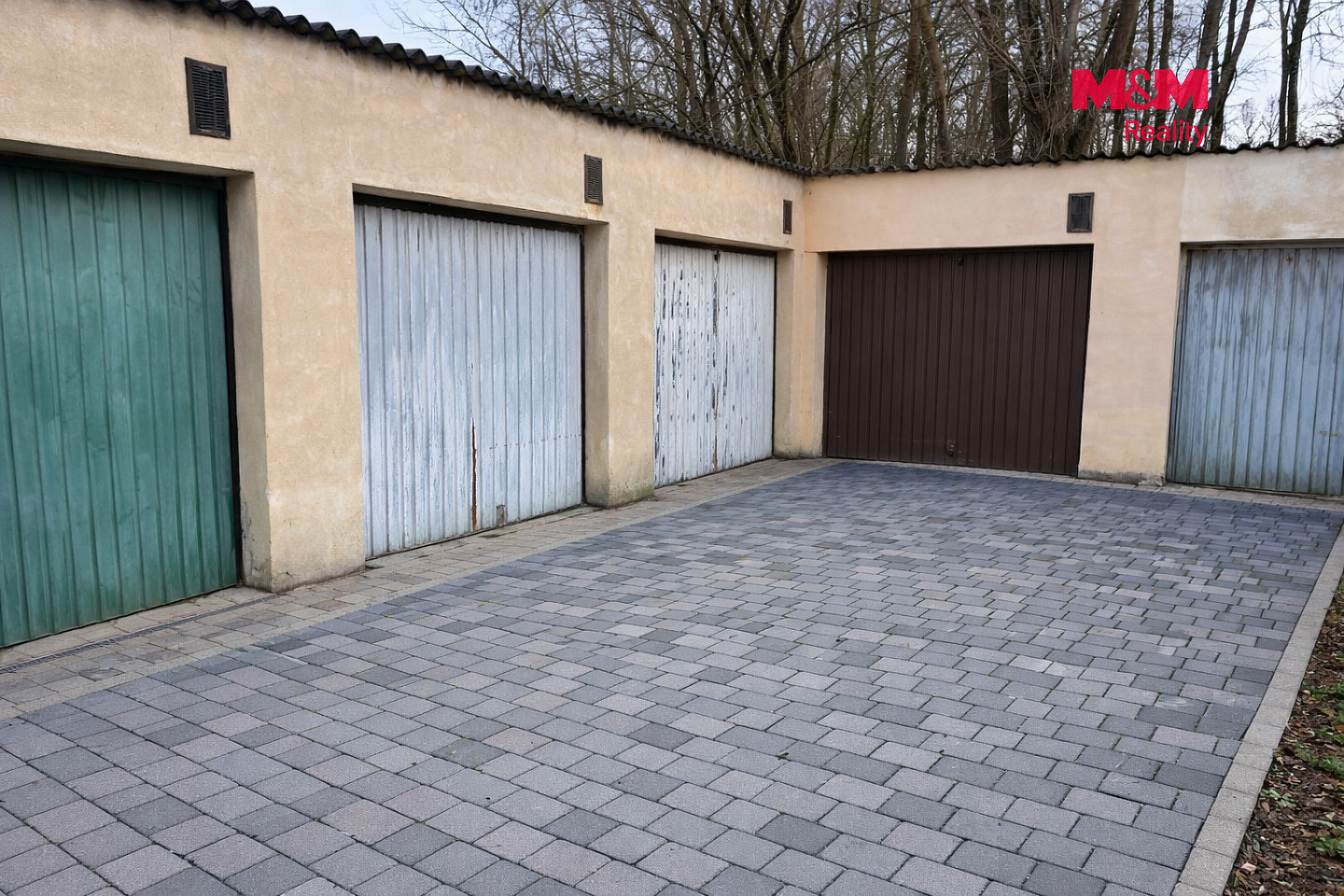 Pronájem garáže, 20 m2, praha, ul. v trníčku — photo 2
