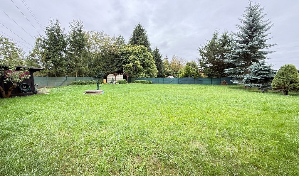Prodej zahrady 587 m², Praha – náhled fotky 3