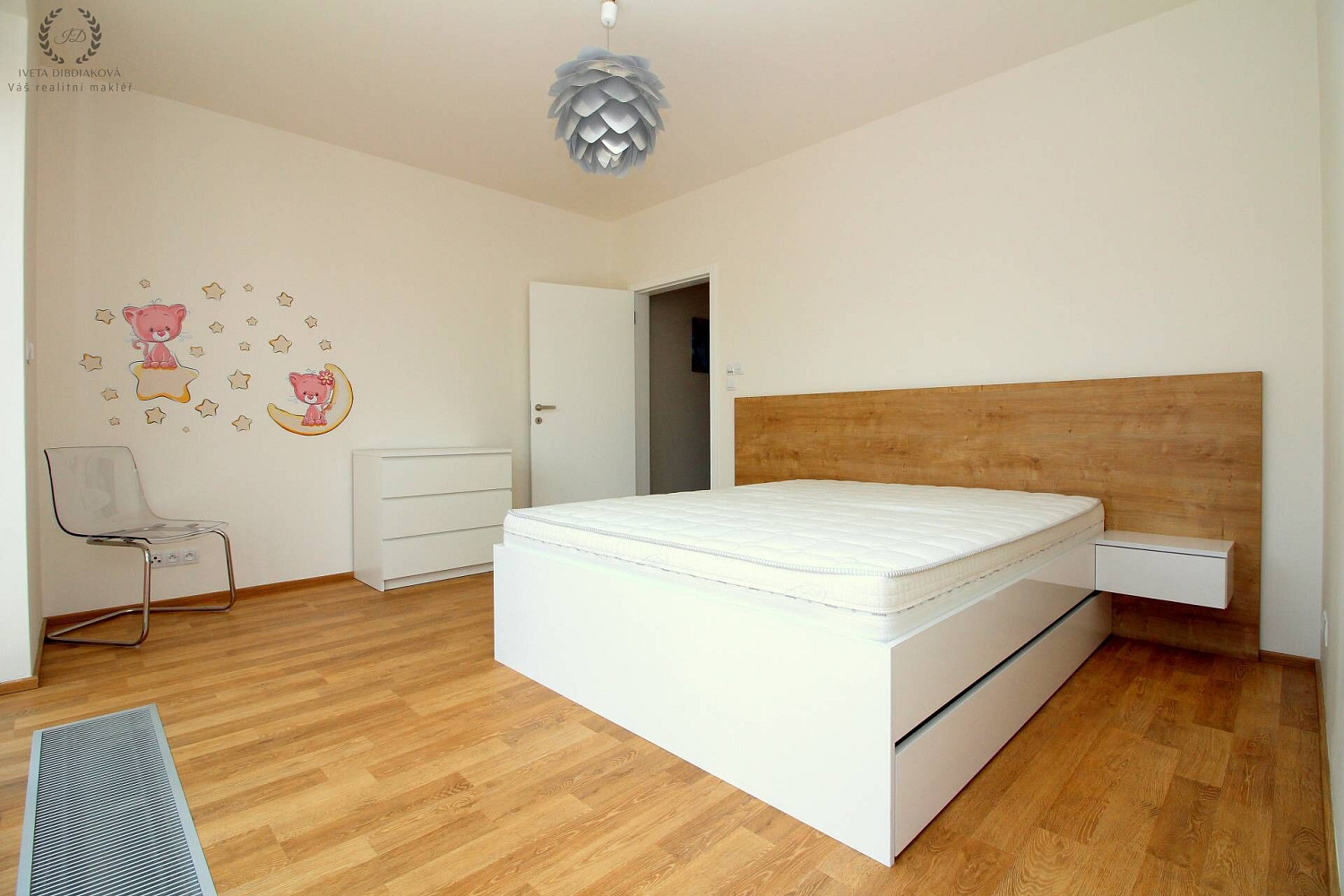 Pronájem bytu 2+kk 71 m² – fotografie 4