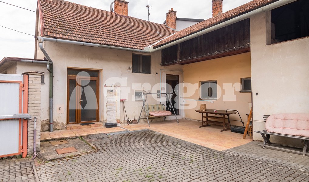 Prodej domu 243 m² s pozemkem 1 132 m², Čebín – náhled fotky 37