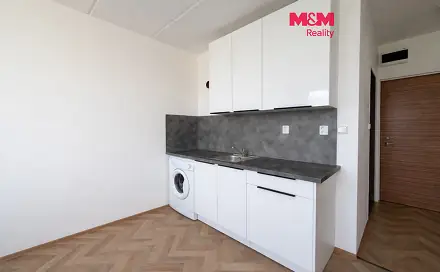 Pronájem bytu 1+1 36 m², Kpt. Nálepky, Louny
