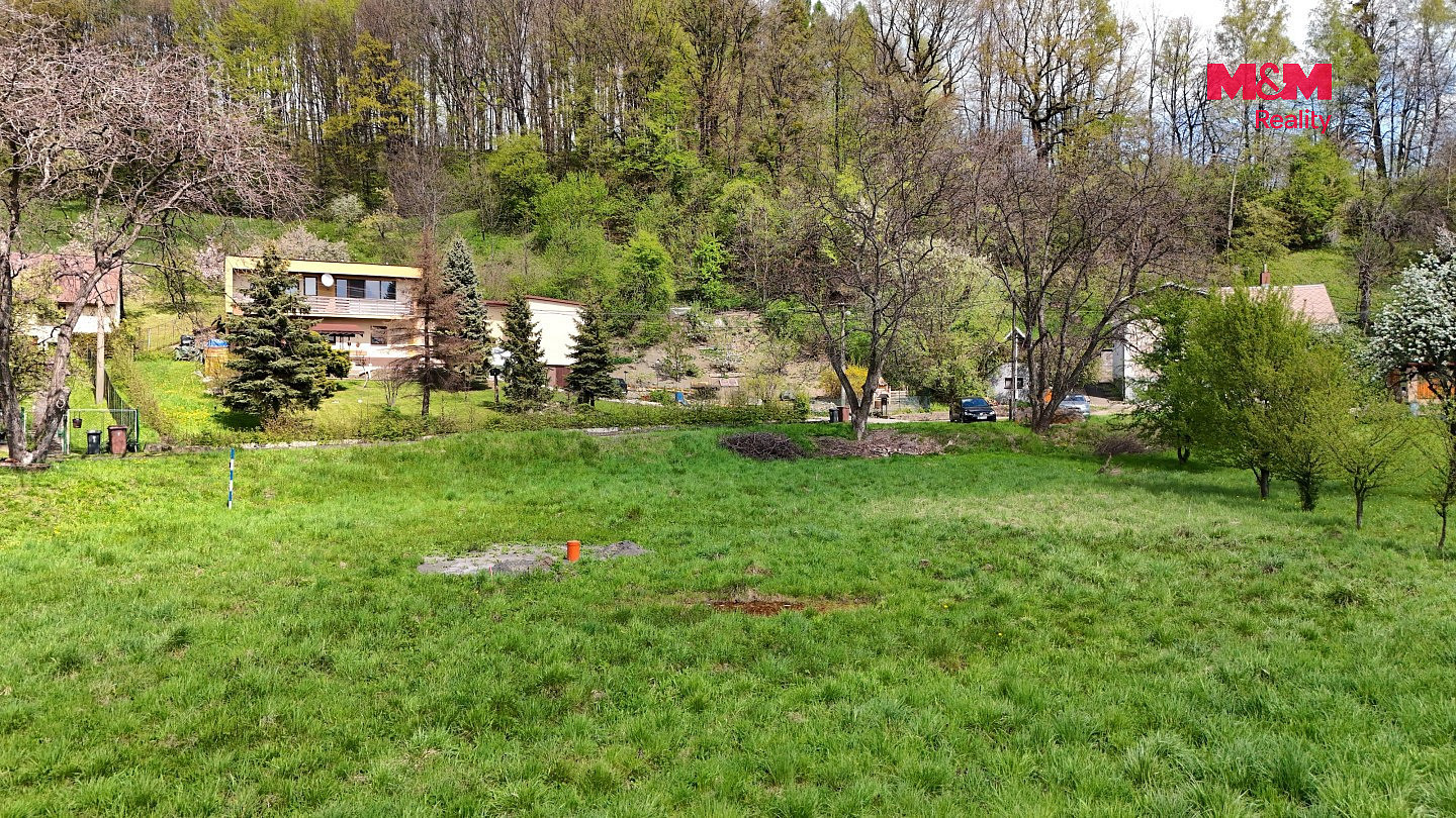 Prodej stavebního pozemku 1 684 m² — photo 3