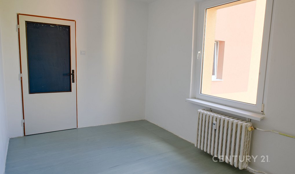 Pronájem bytu 2+1 47 m², Bílina – náhled fotky 4