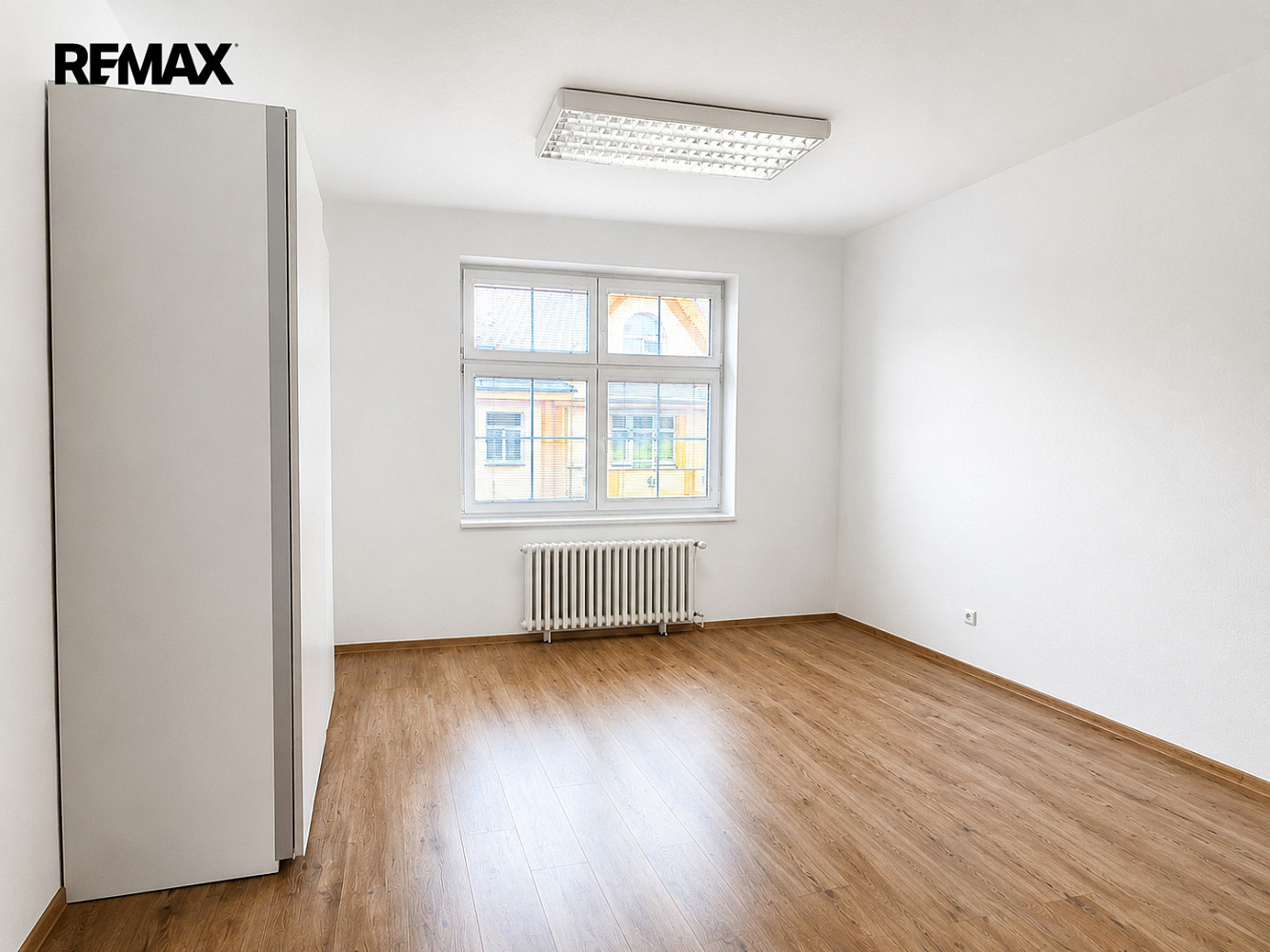 Pronájem kanceláře 78 m² – fotografie 5