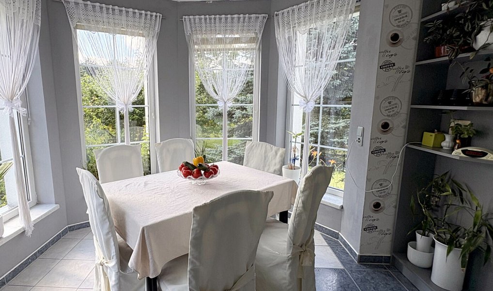 Prodej ubytovacího objektu 490 m², Růžová – náhled fotky 5