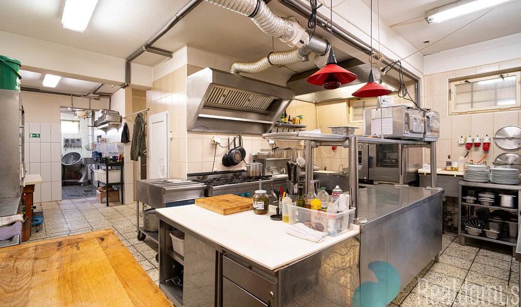 Prodej restaurace 504 m², Světlík – náhled fotky 19