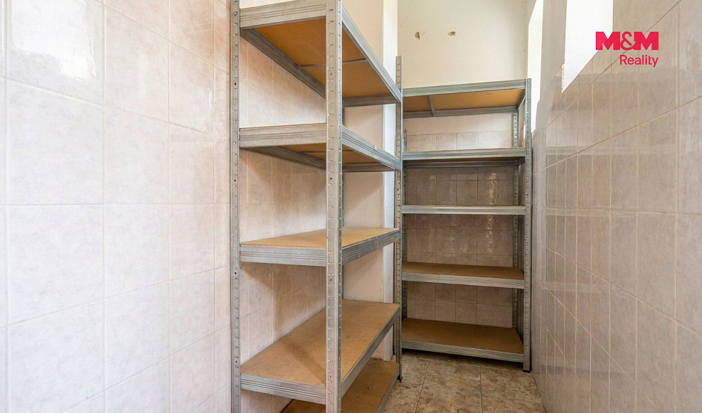 Prodej bytu 2+kk 42 m², Milovice – náhled fotky 12