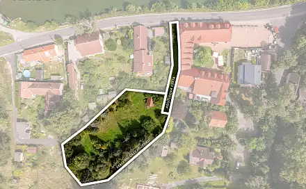 Prodej stavebního pozemku 2 699 m², Kamenice, okres Praha-východ