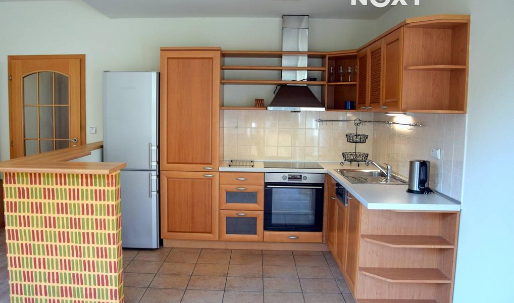 Pronájem bytu 2+kk 68 m², Praha – náhled fotky 4