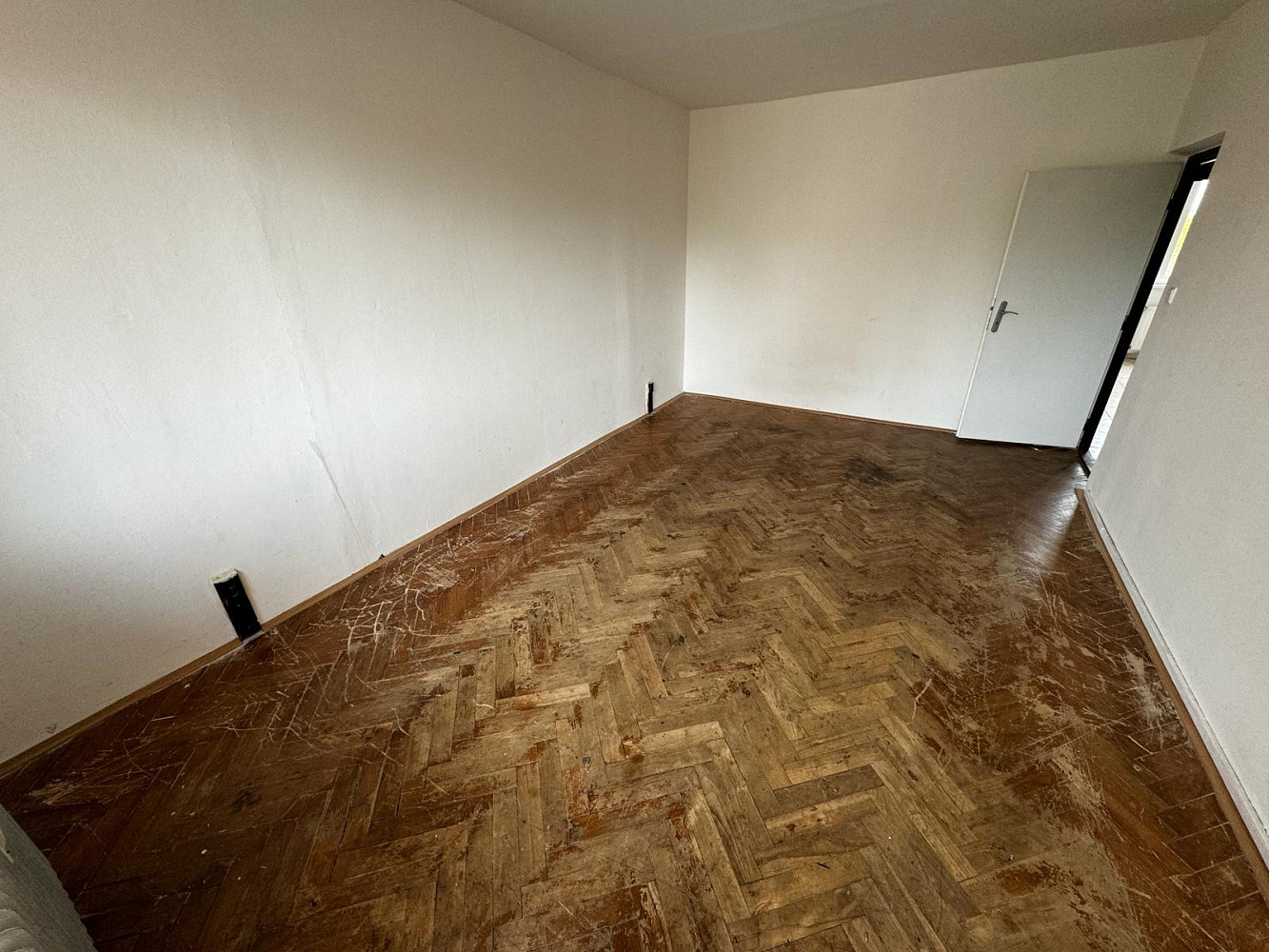 Pronájem bytu 2+1 51 m² – fotografie 3