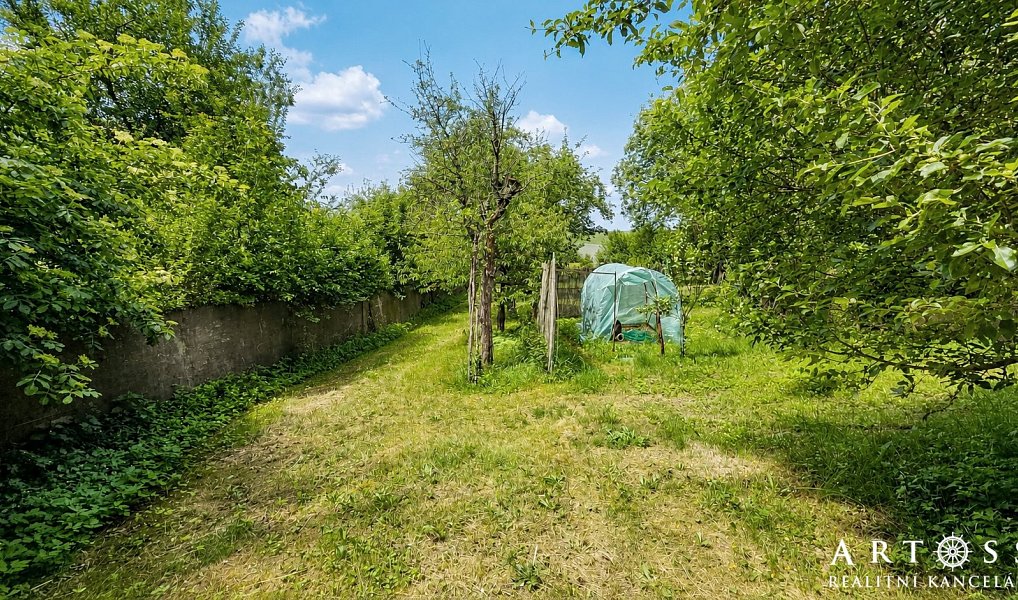 Prodej chaty/chalupy 25 m² s pozemkem 1 830 m², Rájec-Jestřebí – náhled fotky 9
