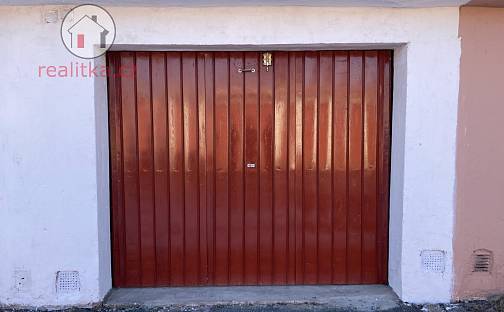 Pronájem prostorné a čisté garáže po rekonstrukci v lokalitě Strž, Ve Strži, Dvůr Králové nad Labem, okres Trutnov