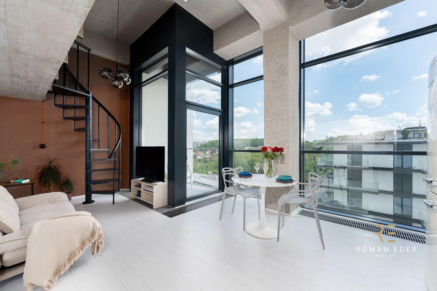 Prodej bytu 1+kk 59 m²