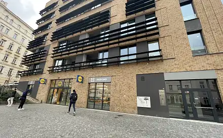 Pronájem garážového stání Praha 3, Žižkov (Seifertova), Seifertova, Praha 3 - Žižkov