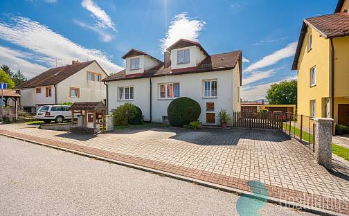 Prodej domu 164 m² s pozemkem 811 m², Vilová čtvrť, Nové Hrady, okres České Budějovice
