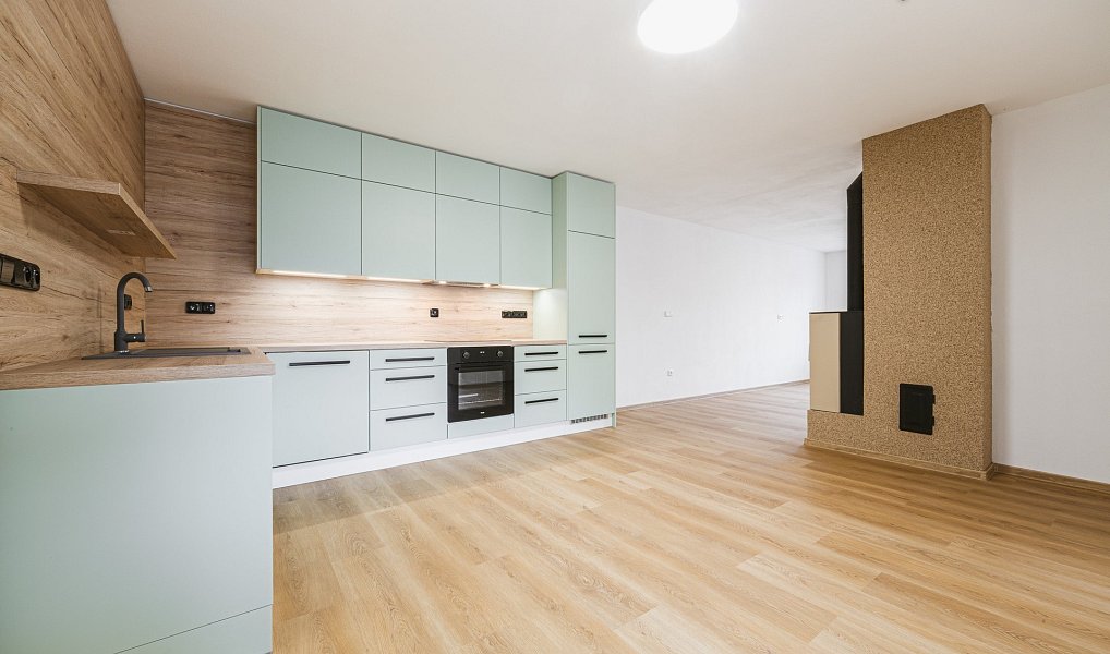 Prodej domu 95 m² s pozemkem 727 m², Jemnice – náhled fotky 5