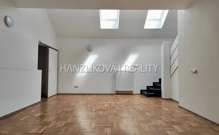 Pronájem bytu 3+kk 105 m², Skuherského, České Budějovice - České Budějovice 3