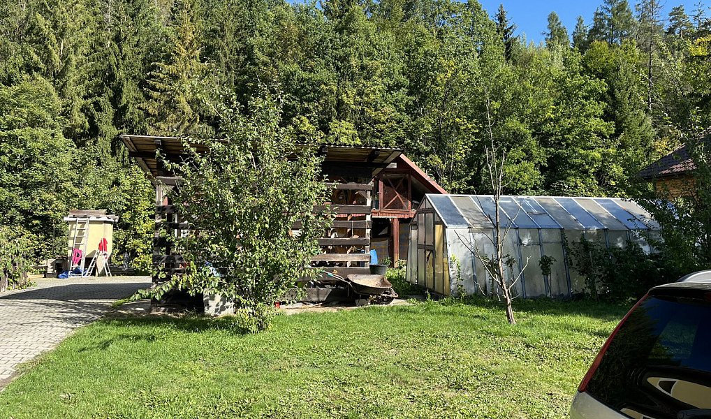 Prodej domu 200 m² s pozemkem 1 192 m², Valašská Bystřice – náhled fotky 27