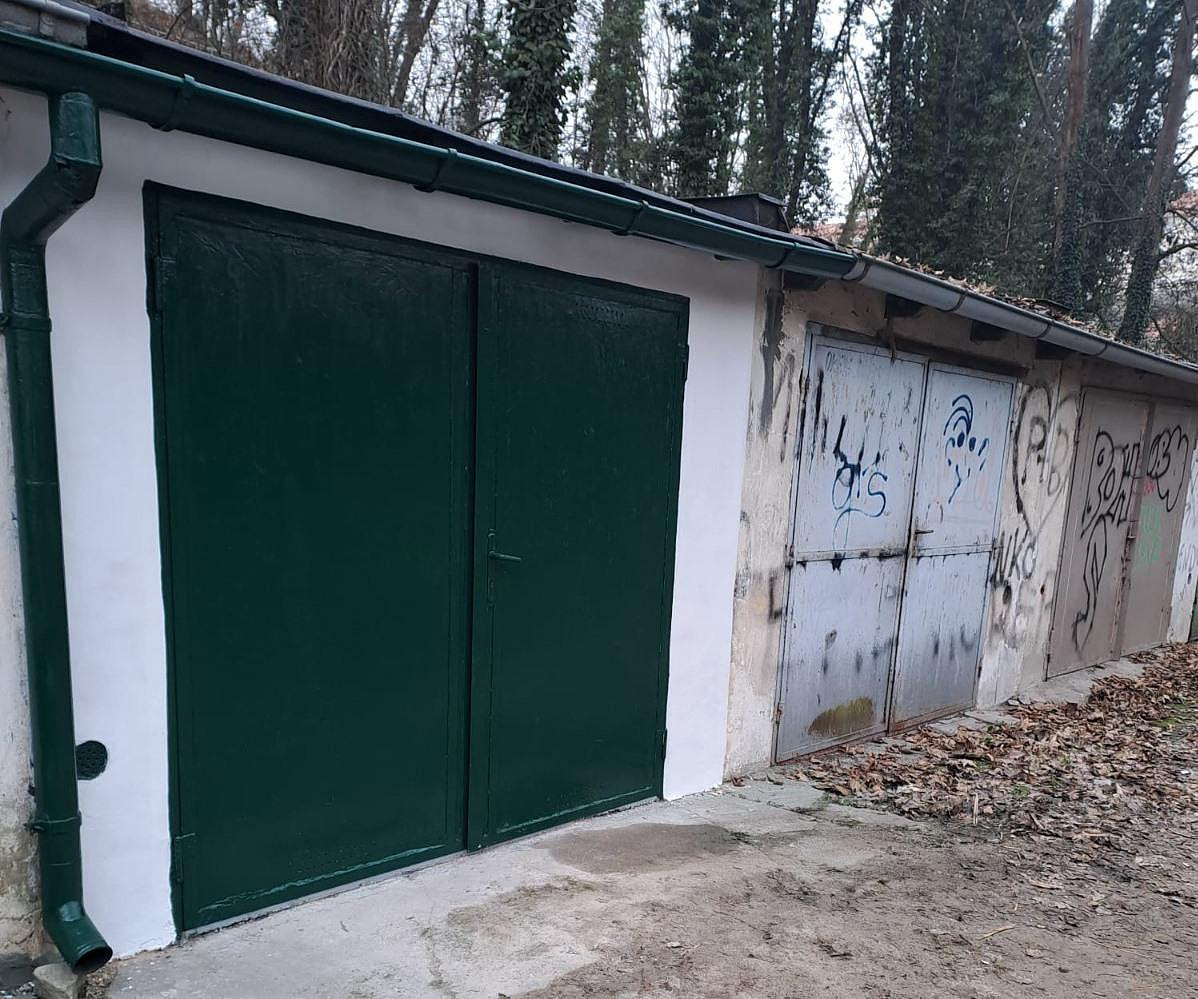 Garáž v kutné hoře, pobřežní ul. — photo 4