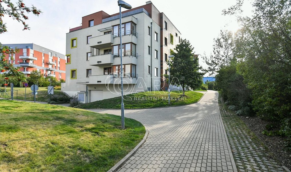Prodej bytu 2+kk 61 m², Praha – náhled fotky 3