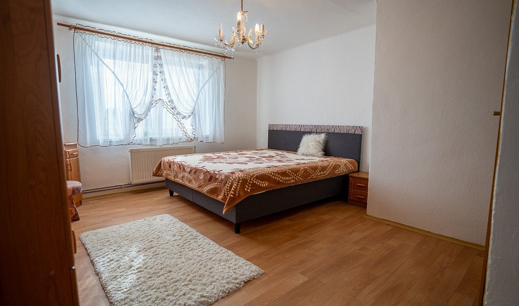 Prodej domu 180 m² s pozemkem 809 m², Hrochův Týnec – náhled fotky 19