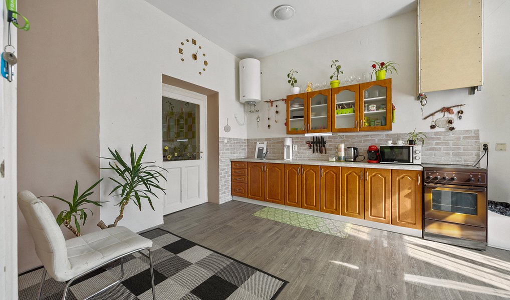 Prodej nájemního domu, činžáku 340 m², Nové Město nad Metují – náhled fotky 17