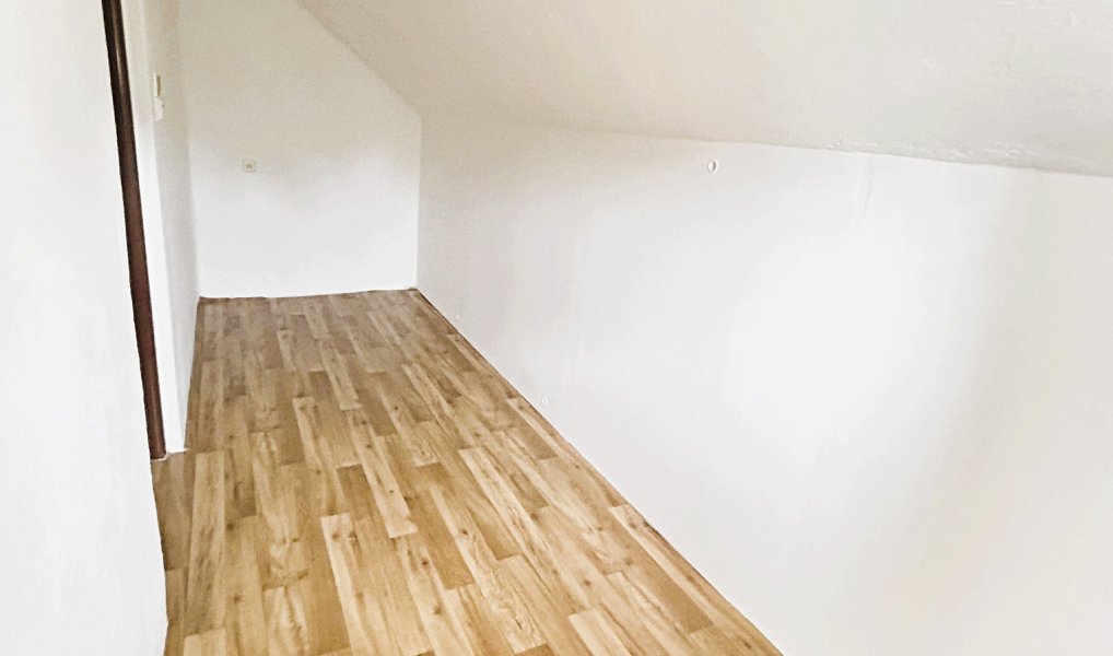 Prodej domu 250 m² s pozemkem 2 264 m², Nový Bor – náhled fotky 18
