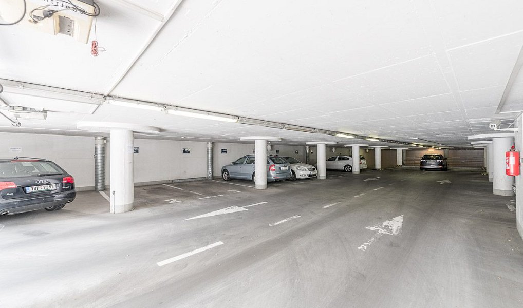 Pronájem kanceláře 213 m², Praha – náhled fotky 10