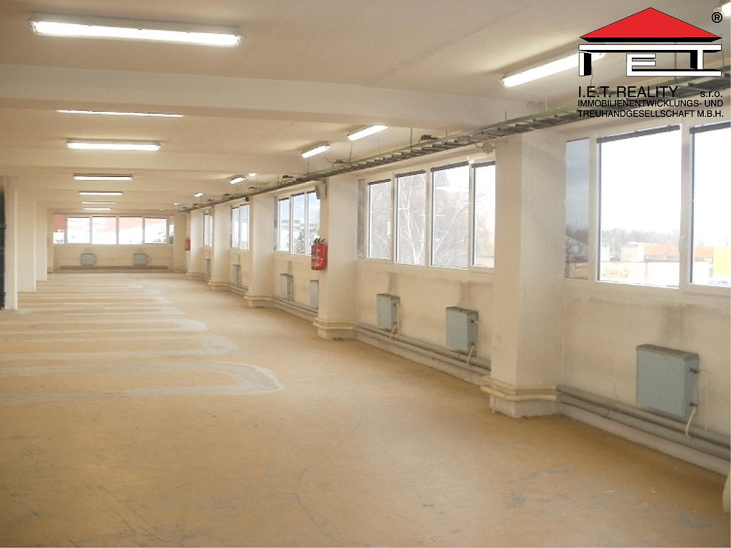 Pronájem skladovacích prostor 456 m² — photo 2