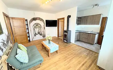 Pronájem bytu 2+kk 47 m², Jungmannova, Třešť, okres Jihlava