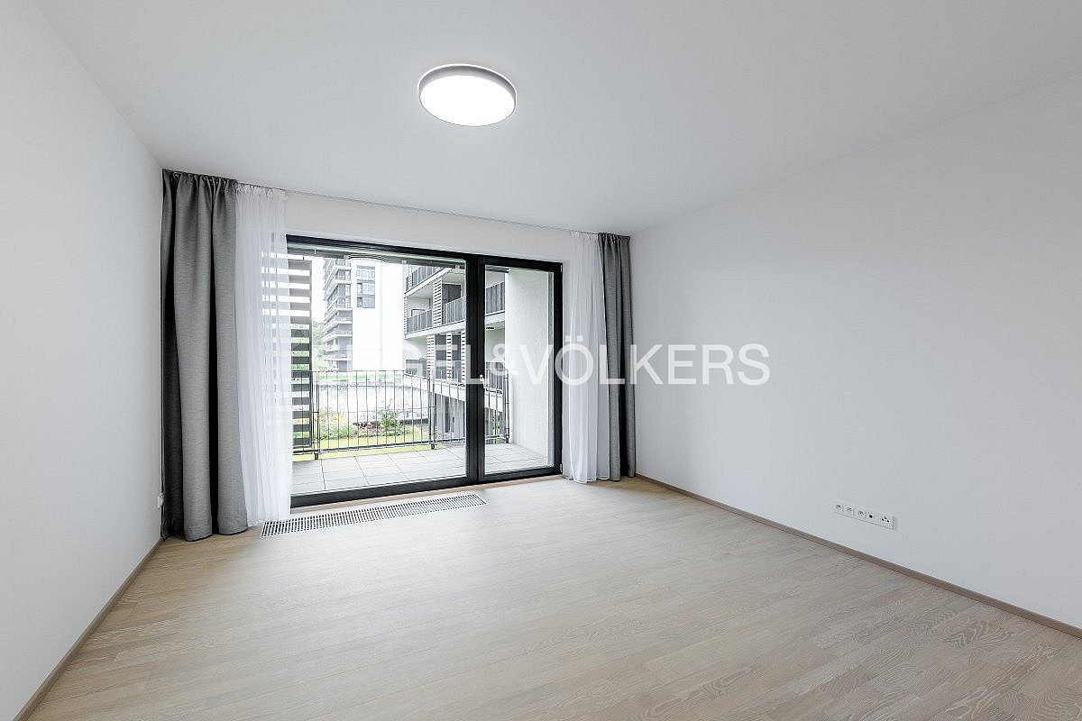 Pronájem bytu 2+kk 56 m² – fotografie 5