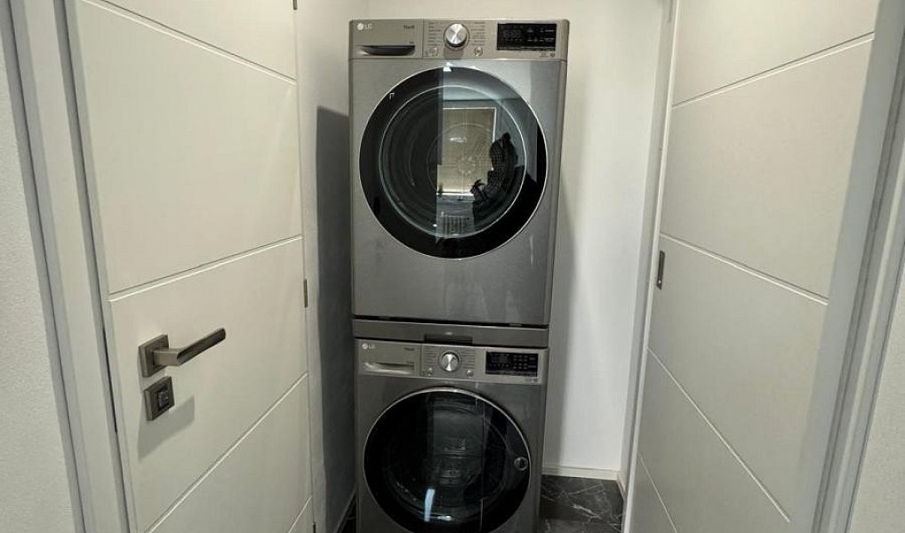 Pronájem bytu 2+kk 67 m², Praha – náhled fotky 11