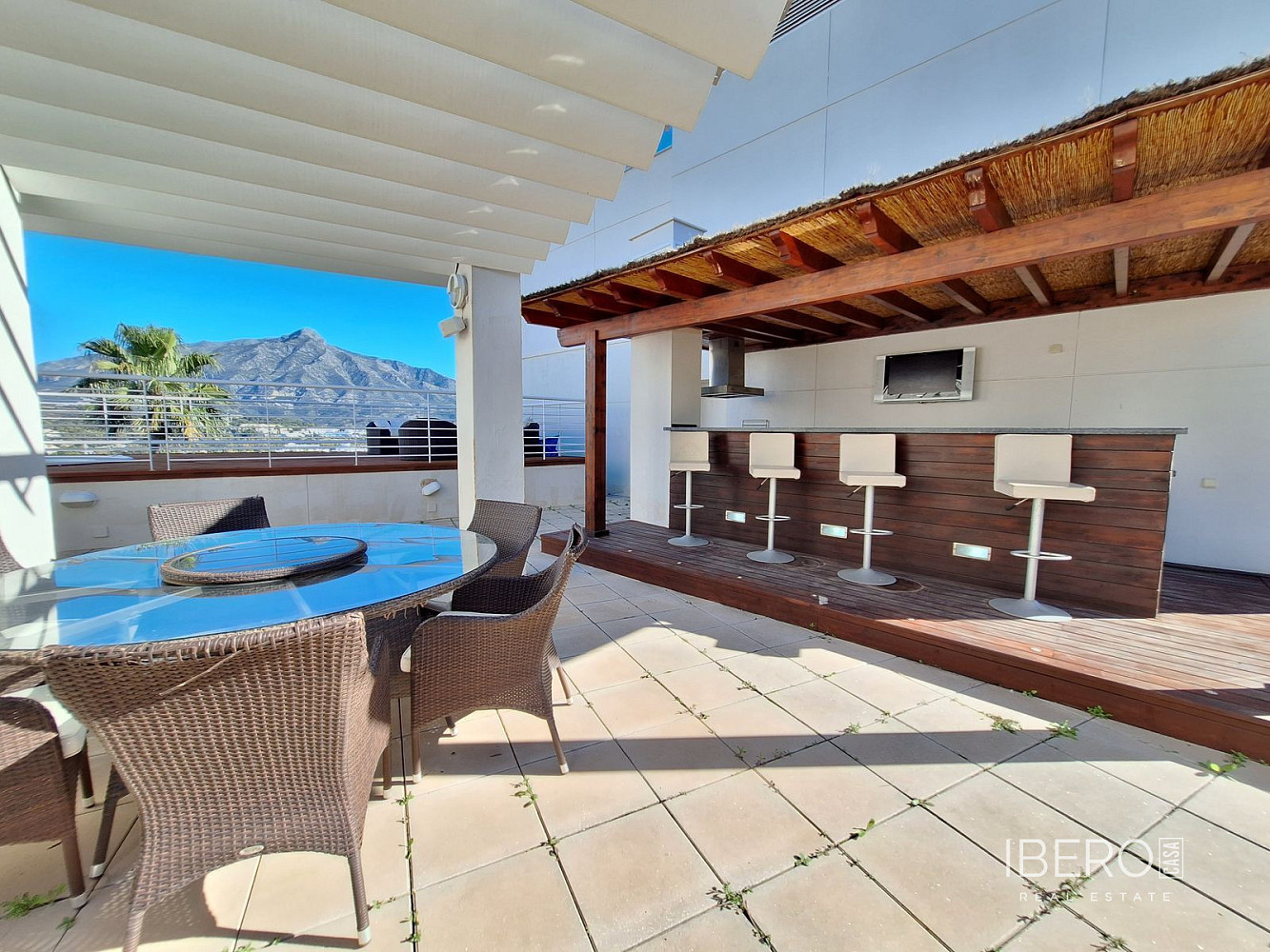 Piso 4+kk – Marbella, Nueva Andalucía - Vista 4