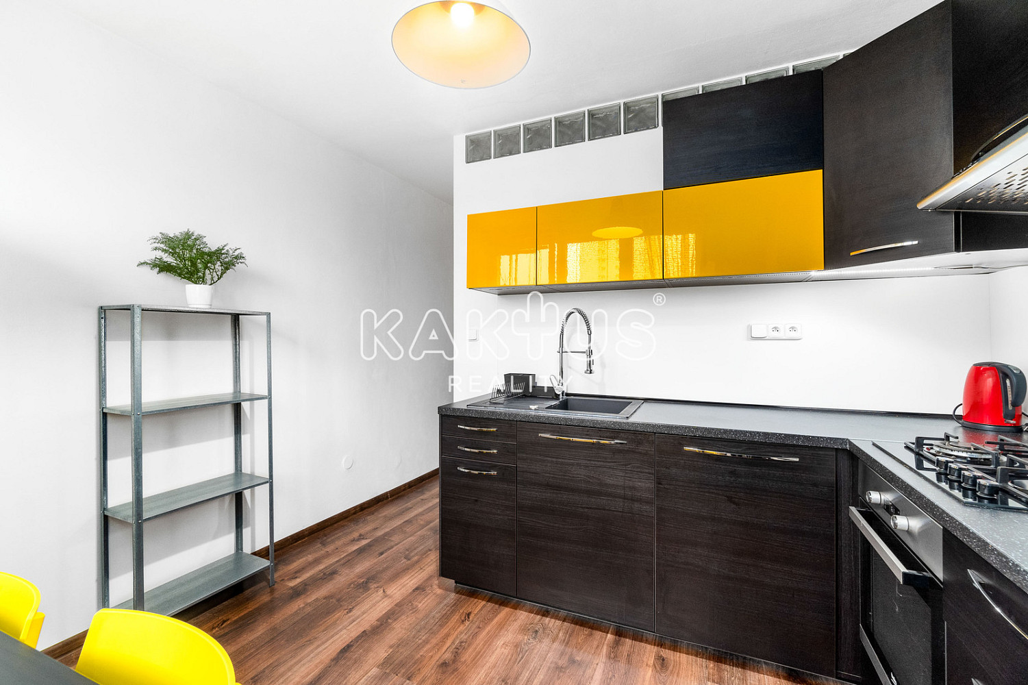 Pronájem bytu 2+1 56 m² — photo 4