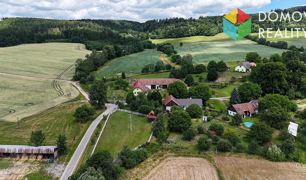 Prodej domu 124 m² s pozemkem 2 913 m², Maleč – náhled fotky 40