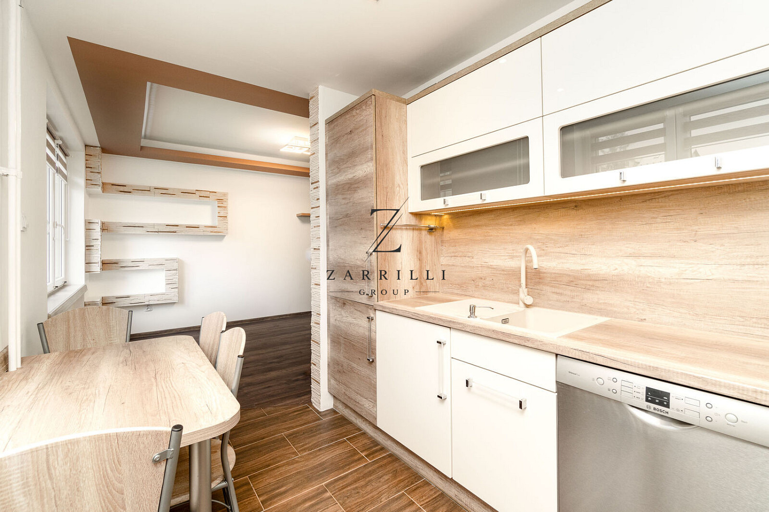 Pronájem bytu 3+kk 57 m² – fotografie 3