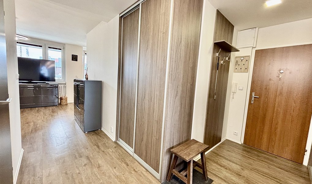 Prodej bytu 3+kk 76 m², Praha – náhled fotky 15
