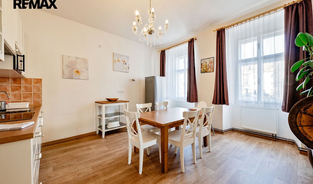 Prodej nájemního domu, činžáku 266 m², Tábor – náhled fotky 11