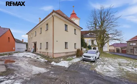 Prodej domu 219 m² s pozemkem 559 m², Opočno, okres Louny