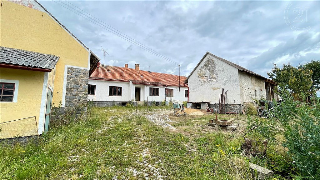 Prodej domu 263 m² s pozemkem 1 473 m² — photo 2