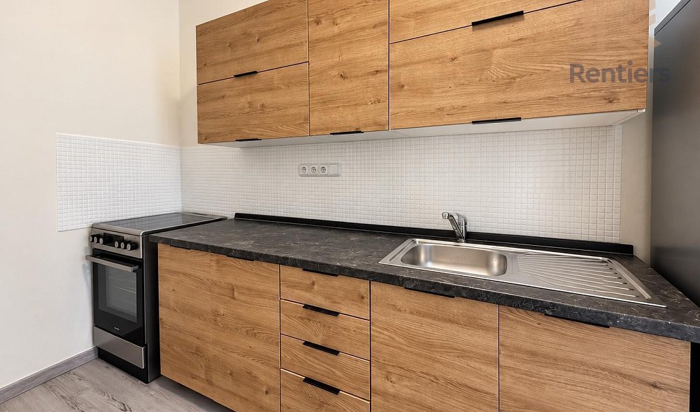 Pronájem bytu 2+kk 37 m², Praha – náhled fotky 2