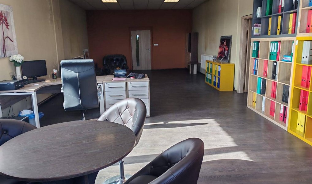 Pronájem výrobních prostor 950 m², Vodňany – náhled fotky 8
