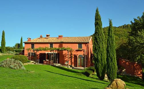 Prodej domu 300 m² s pozemkem 10 000 m², Cinigiano, Toskánsko, Itálie