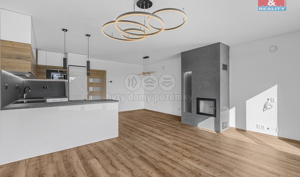 Prodej domu 157 m² s pozemkem 365 m², Čestice – náhled fotky 13