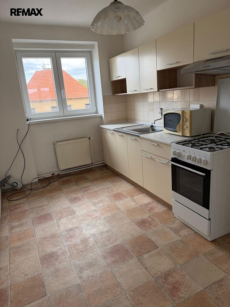 Pronájem bytu 2+1 50 m² – fotografie 3