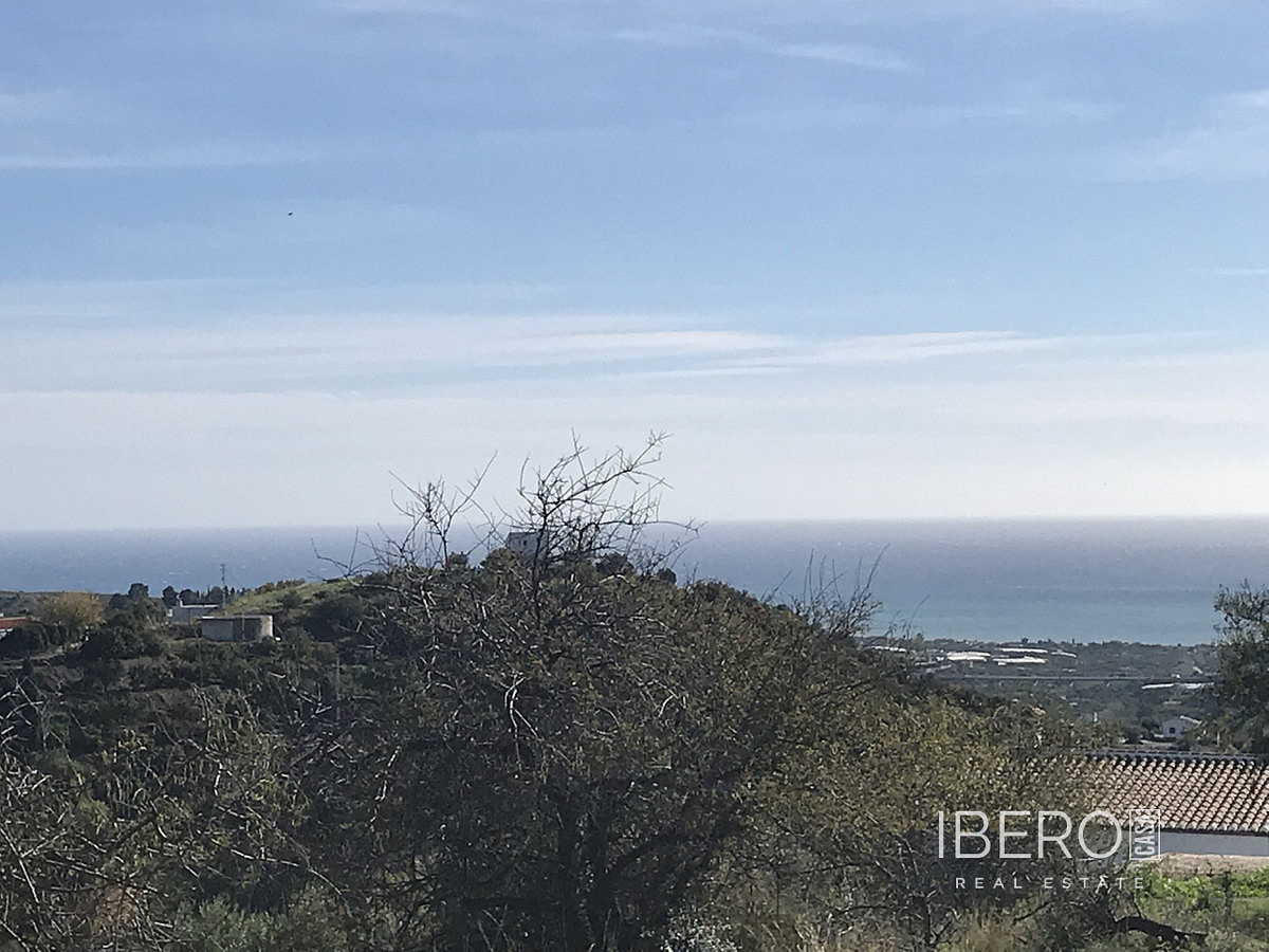 Prodej domu 44 m² s pozemkem 14 797 m² — photo 2